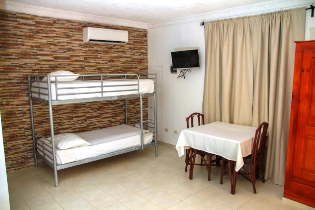 Hotel Colinas Del Rey Hato Mayor Del Rey Екстер'єр фото